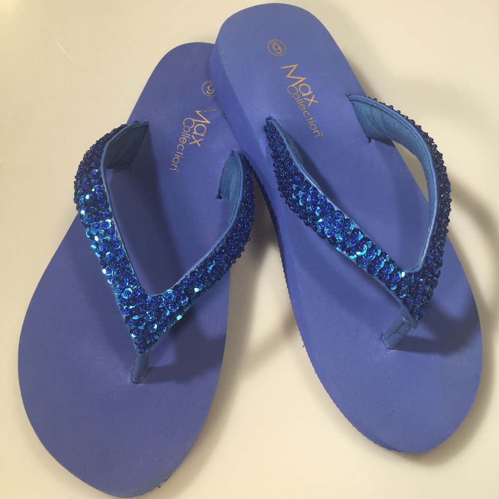NIB Sequin Beaded Flip Flops in Royal Blue.